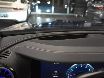 MERCEDES-BENZ AMG GT 63 S 4Matic  4-trg. PANO DISTRO HUD