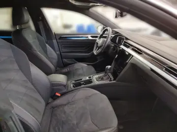 VW Arteon 2.0 TSI DSG R-Line Navi IQ.Light