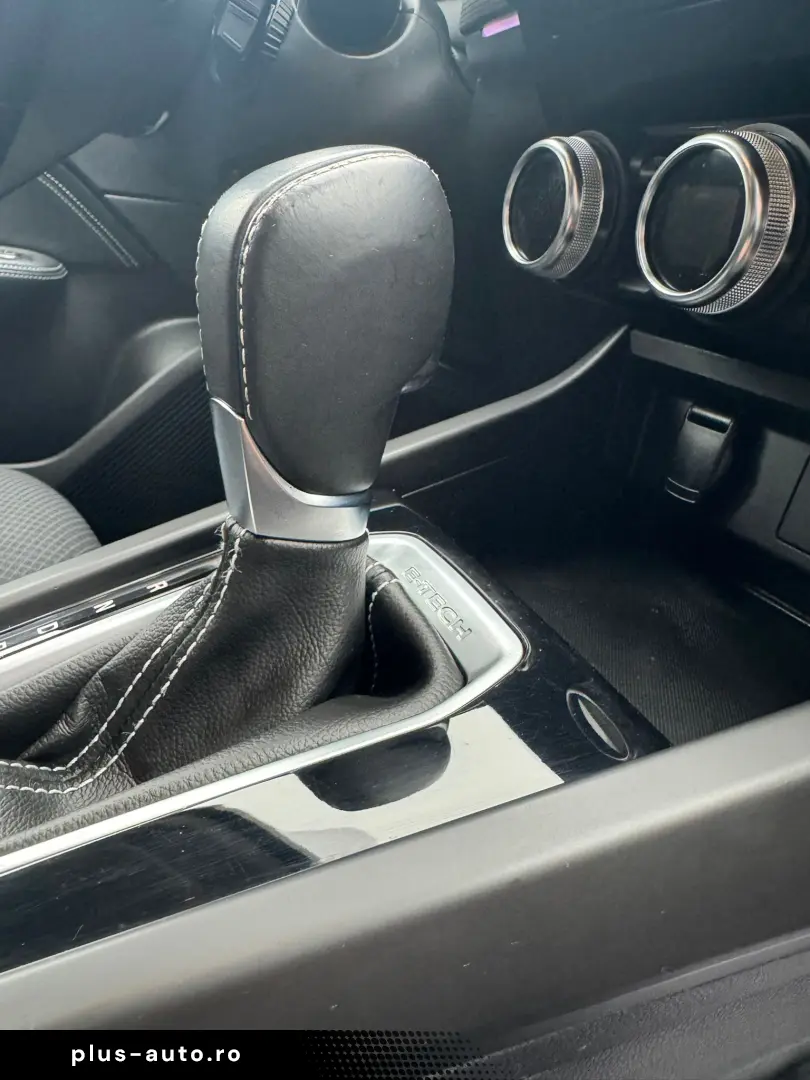 Renault ARKANA 2022 12