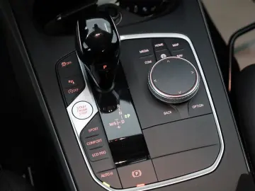 BMW 220d GC Advantage Leder Navi LED Kamera SH PDC