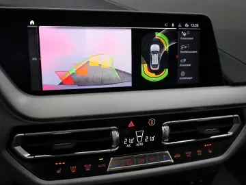 BMW 220d GC Advantage Leder Navi LED Kamera SH PDC