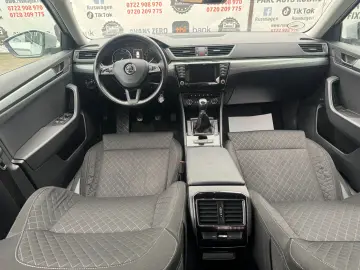 Skoda Superb 2015 10