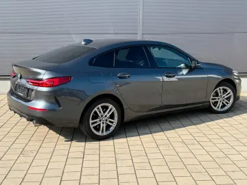 BMW 220i Sport Line H&K ACC LED