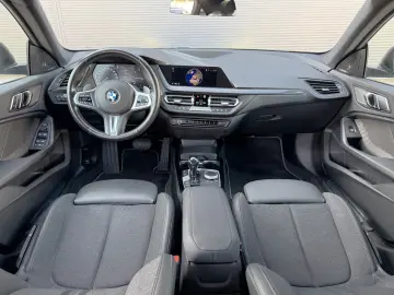 BMW 220i Sport Line H&K ACC LED