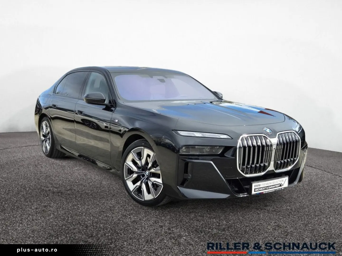 BMW 740d xDrive M Sport TV LOUNGE SEATING AHK 21ZOLL