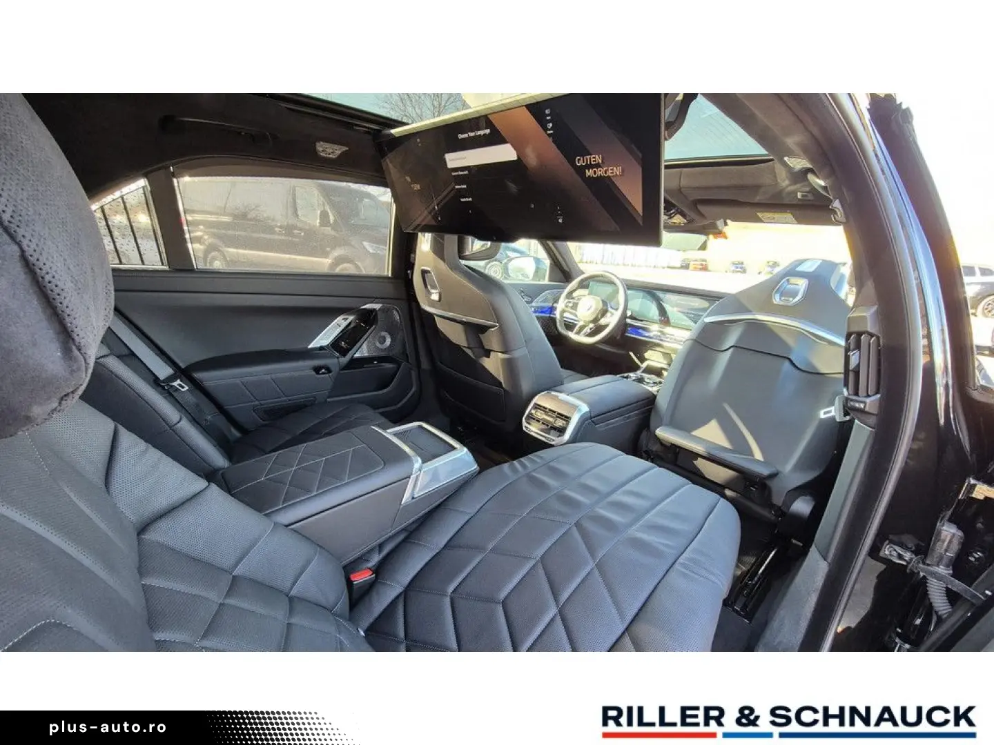 BMW 740d xDrive M Sport TV LOUNGE SEATING AHK 21ZOLL