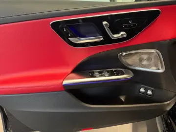 MERCEDES-BENZ C 400 e 4M AMG DiG.L HuD BURM DISTR ME…