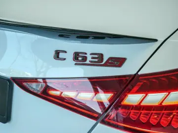 MERCEDES-BENZ C 63 AMG 4M  S E-Performance    AMG BURM NIGHT