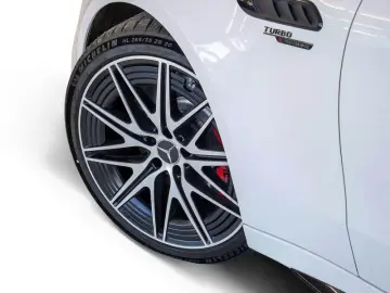 MERCEDES-BENZ C 63 AMG 4M  S E-Performance    AMG BURM NIGHT