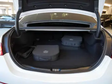 MERCEDES-BENZ C 63 AMG 4M  S E-Performance    AMG BURM NIGHT