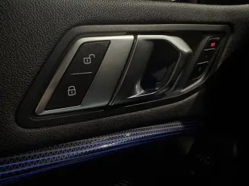 BMW 220 i Gran Coupe Sport Line Navi Memory LED HuD