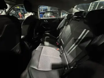 BMW 220 i Gran Coupe Sport Line Navi Memory LED HuD