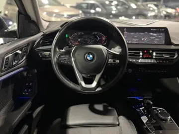 BMW 220 i Gran Coupe Sport Line Navi Memory LED HuD