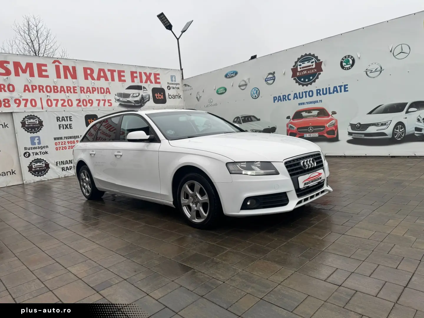 Audi A4 2009 12 2.0