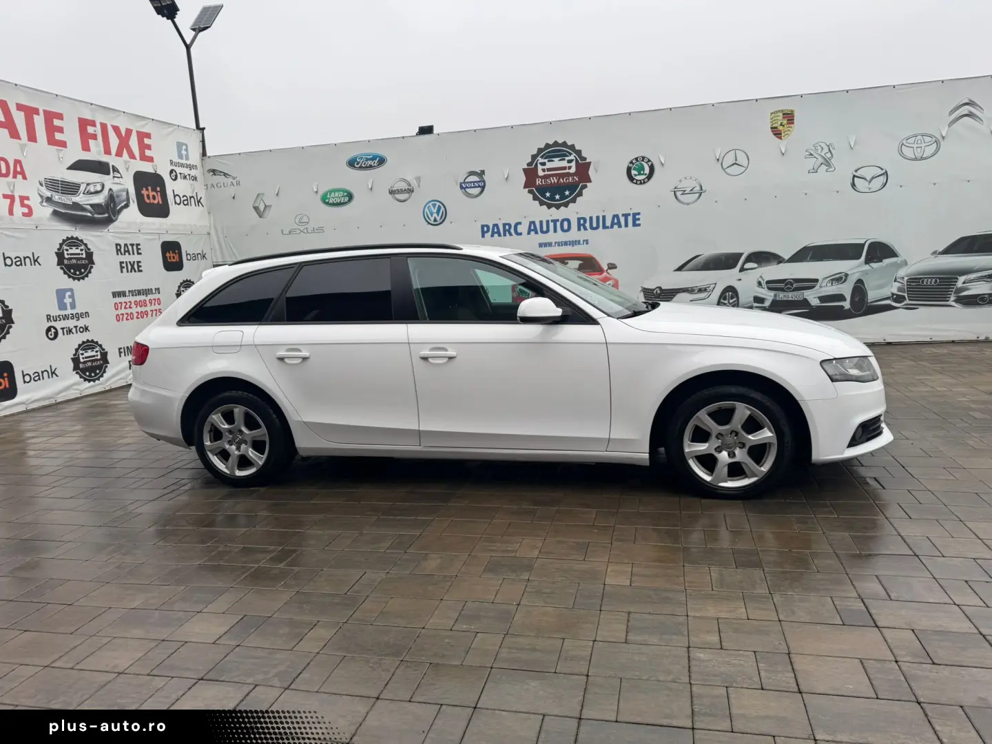 Audi A4 2009 12 2.0