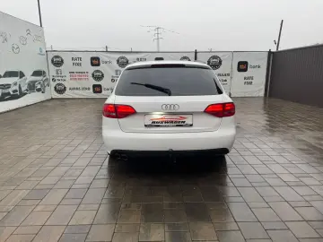 Audi A4 2009 12 2.0