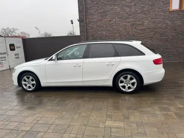 Audi A4 2009 12 2.0