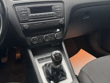 Skoda Octavia 2013 11 1.4