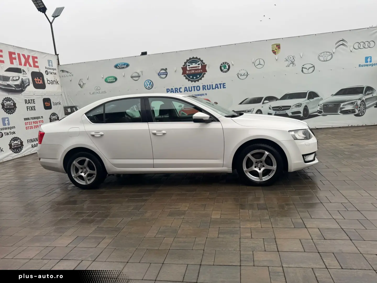 Skoda Octavia 2013 11 1.4
