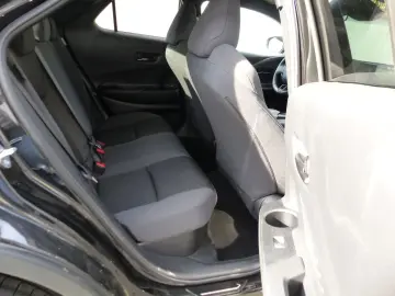 TOYOTA C-HR 1.8 Hybrid FWD Navi LED Cam SHZ el.Heckkl.