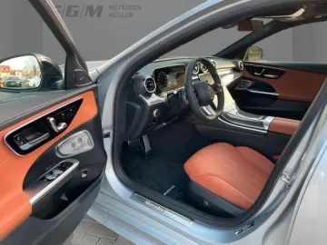 MERCEDES-BENZ C 300 de 4M AMG Burm KeyGo S-Dach TWA …