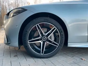 MERCEDES-BENZ C 300 de 4M AMG Burm KeyGo S-Dach TWA …