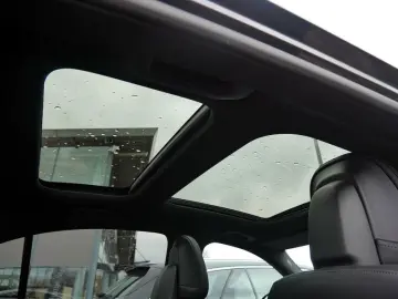 MERCEDES-BENZ C 400 e 4M   AMG BURM NIGHT MEMO 360 D…