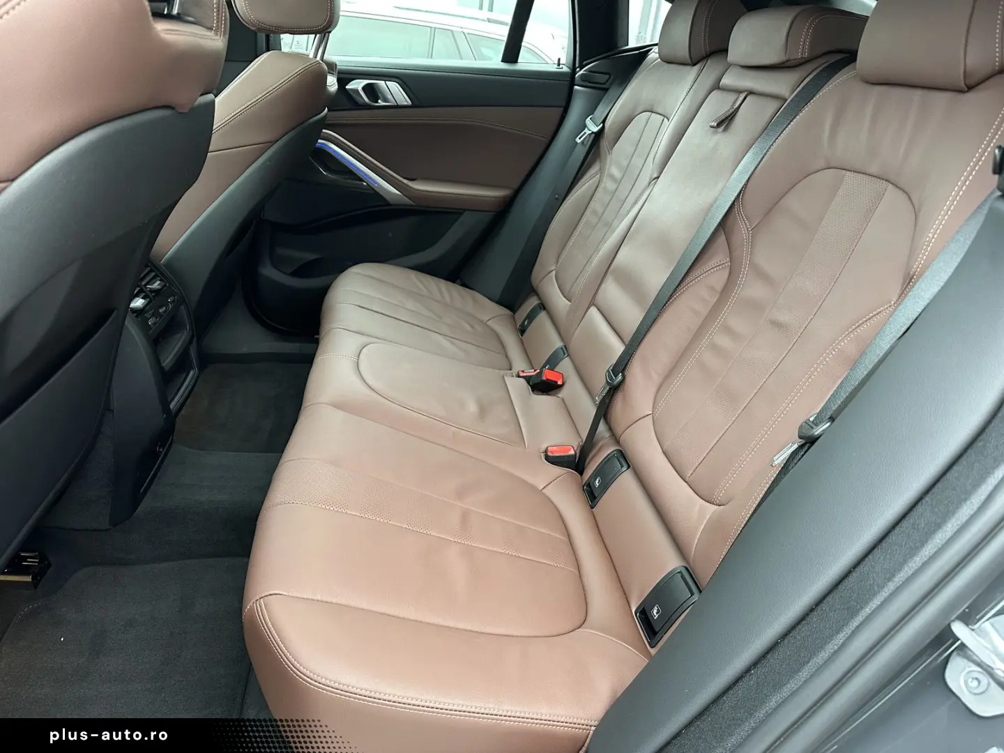 BMW X6 xDrive30d M-Sport NAV LASER HEADUP AHK PANO