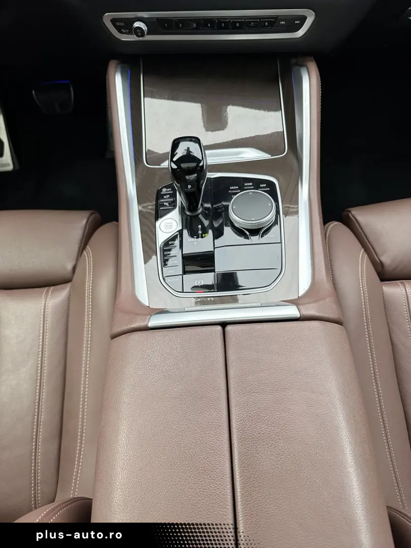 BMW X6 xDrive30d M-Sport NAV LASER HEADUP AHK PANO