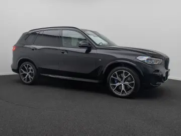 BMW X5 xD40d M Sport Panorama DAB Laser 360 HUD 21Zl