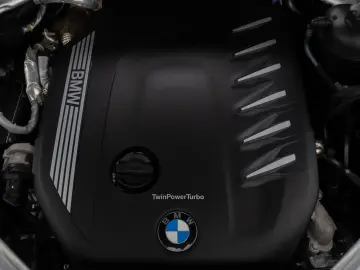 BMW X5 xD40d M Sport Panorama DAB Laser 360 HUD 21Zl