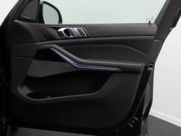 BMW X5 xD40d M Sport Panorama DAB Laser 360 HUD 21Zl