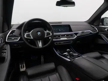BMW X5 xD40d M Sport Panorama DAB Laser 360 HUD 21Zl