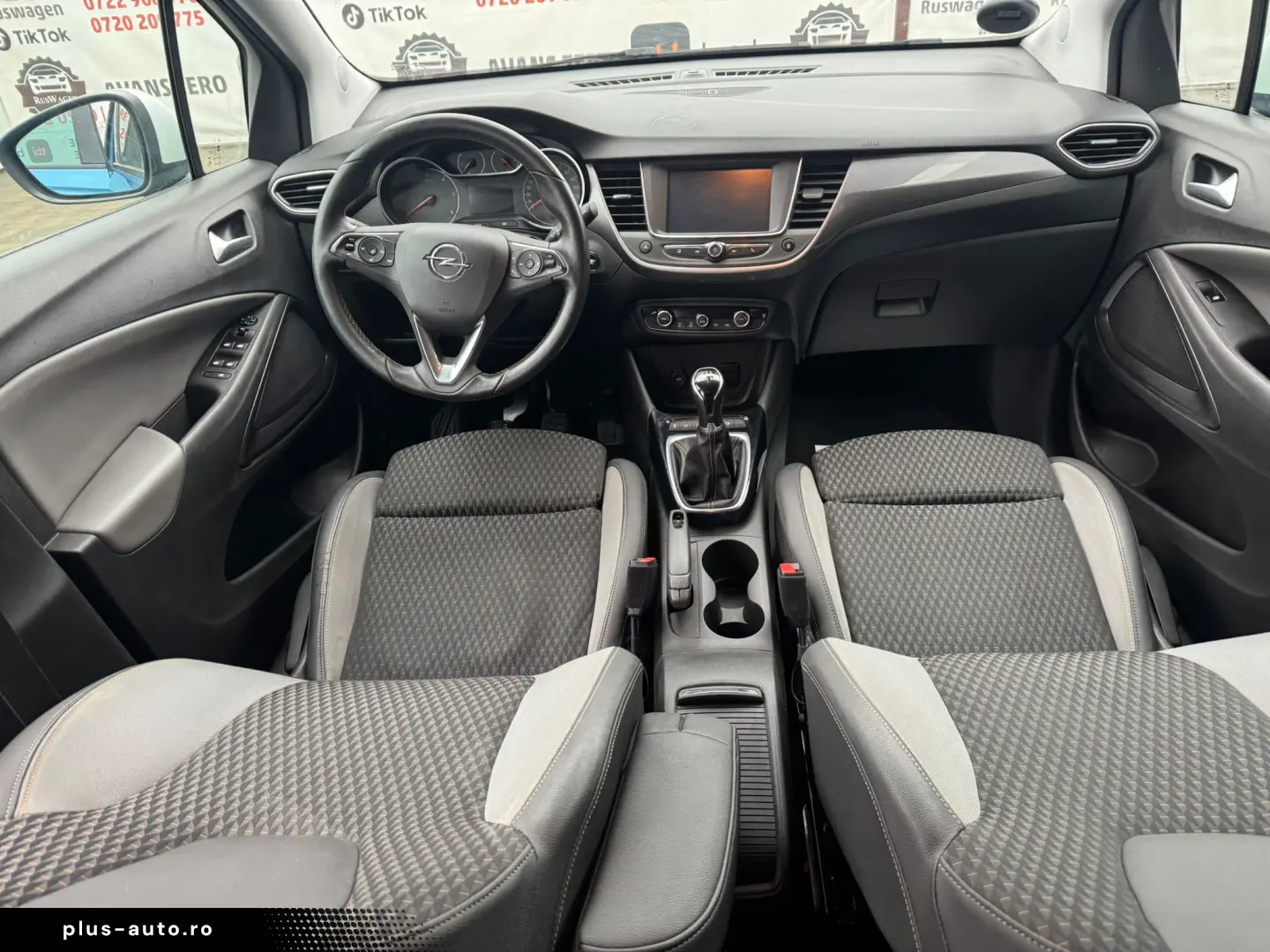 Opel Crossland X 2017