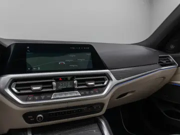 BMW M3 Competition xD Glasdach Laser 360 HUD H K DAB