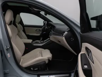 BMW M3 Competition xD Glasdach Laser 360 HUD H K DAB