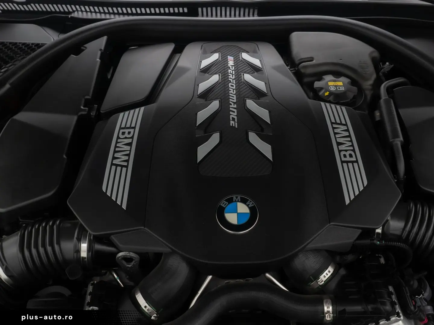 BMW M850i xD Coupé B&W 360 Laser DAB Individual Voll