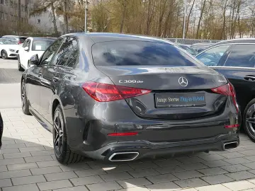 MERCEDES-BENZ C 300 de 4MATIC Limo AMG DISTR PANO AHK MEMORY