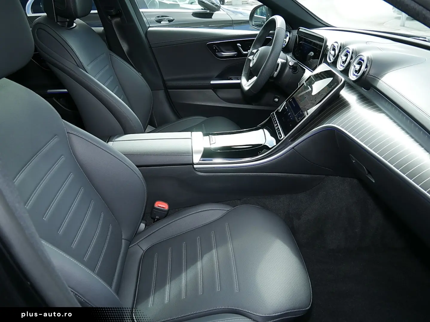 MERCEDES-BENZ C 300 de 4MATIC Limo AMG DISTR PANO AHK MEMORY