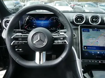 MERCEDES-BENZ C 300 de 4MATIC Limo AMG DISTR PANO AHK MEMORY