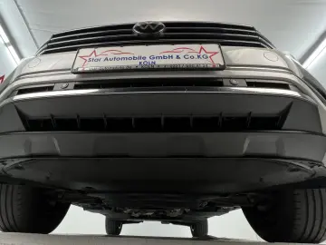 VW Touareg Elegance 4Motion 3 0 V6 TDI-170kW H.UP