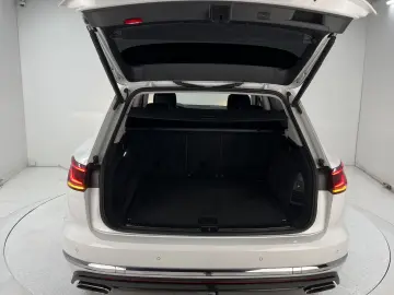 VW Touareg Elegance 4Motion 3 0 V6 TDI-170kW H.UP