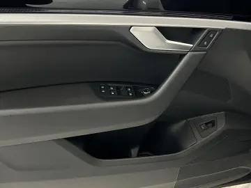 VW Touareg Elegance 4Motion 3 0 V6 TDI-170kW H.UP