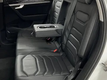 VW Touareg Elegance 4Motion 3 0 V6 TDI-170kW H.UP