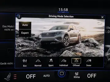 VW Touareg Elegance 4Motion 3 0 V6 TDI-170kW H.UP