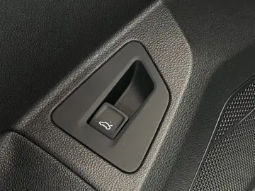 VW Touareg Elegance 4Motion 3 0 V6 TDI-170kW H.UP