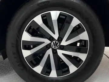 VW Touareg Elegance 4Motion 3 0 V6 TDI-170kW H.UP