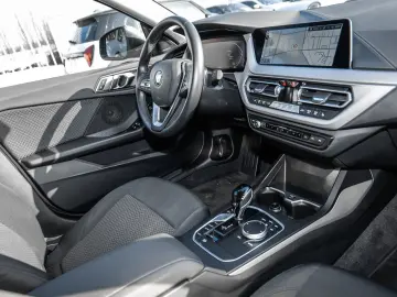 BMW 220i Gran Coupe Advantage Live Cockpit Prof. Aut