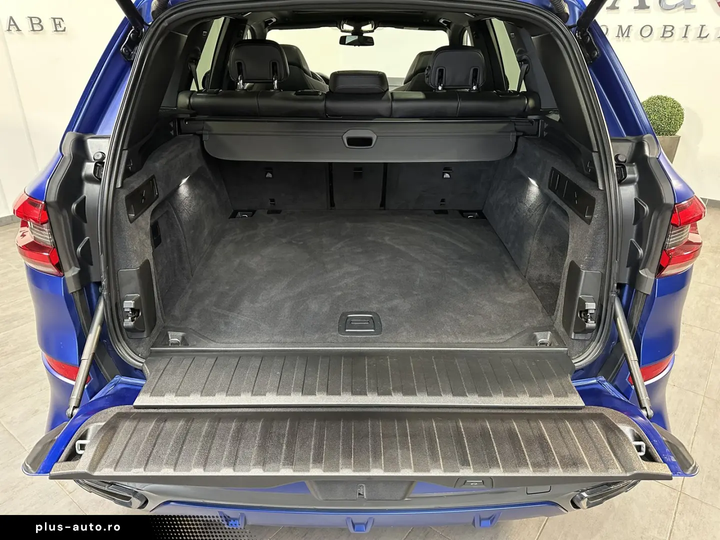 BMW X5 M50i NAV LASER ACC HEAD-UP PANO 22ZO 360  H&K