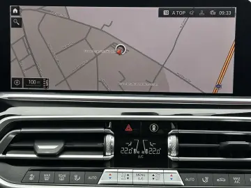 BMW X5 M50i NAV LASER ACC HEAD-UP PANO 22ZO 360  H&K